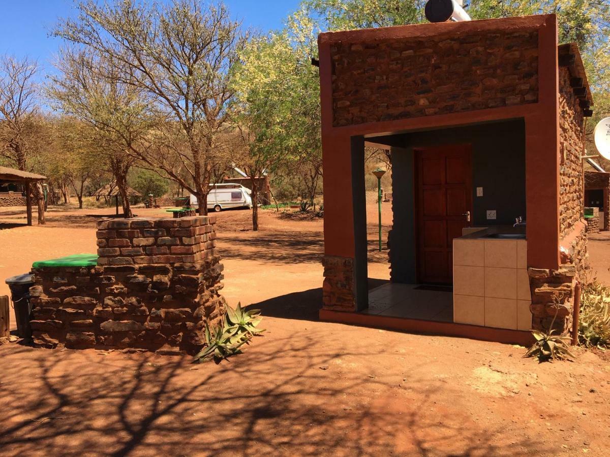 Red Sands Country Lodge Kuruman Exterior foto